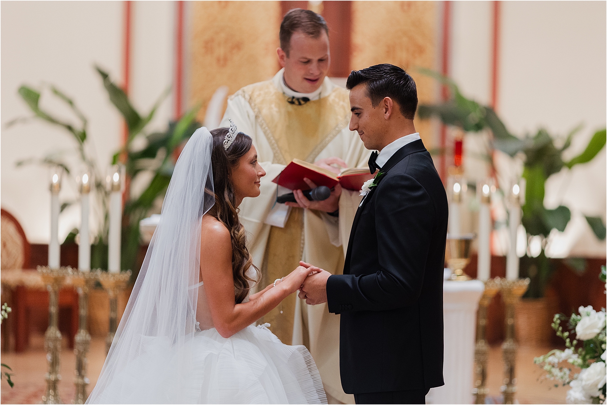 Summer wedding at Trump National Golf Club Bedminster photographed by Peach Photography