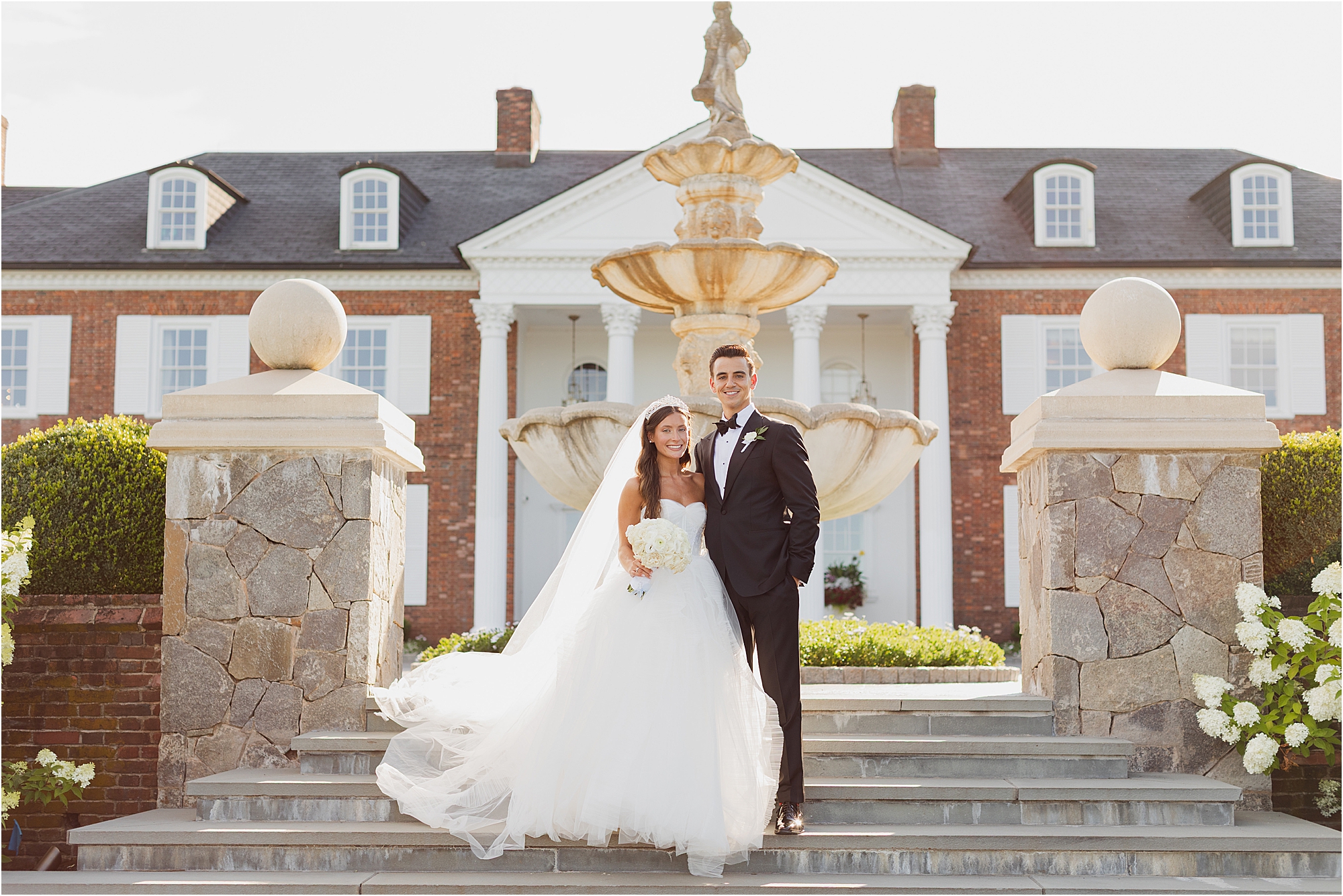 Summer wedding at Trump National Golf Club Bedminster photographed by Peach Photography