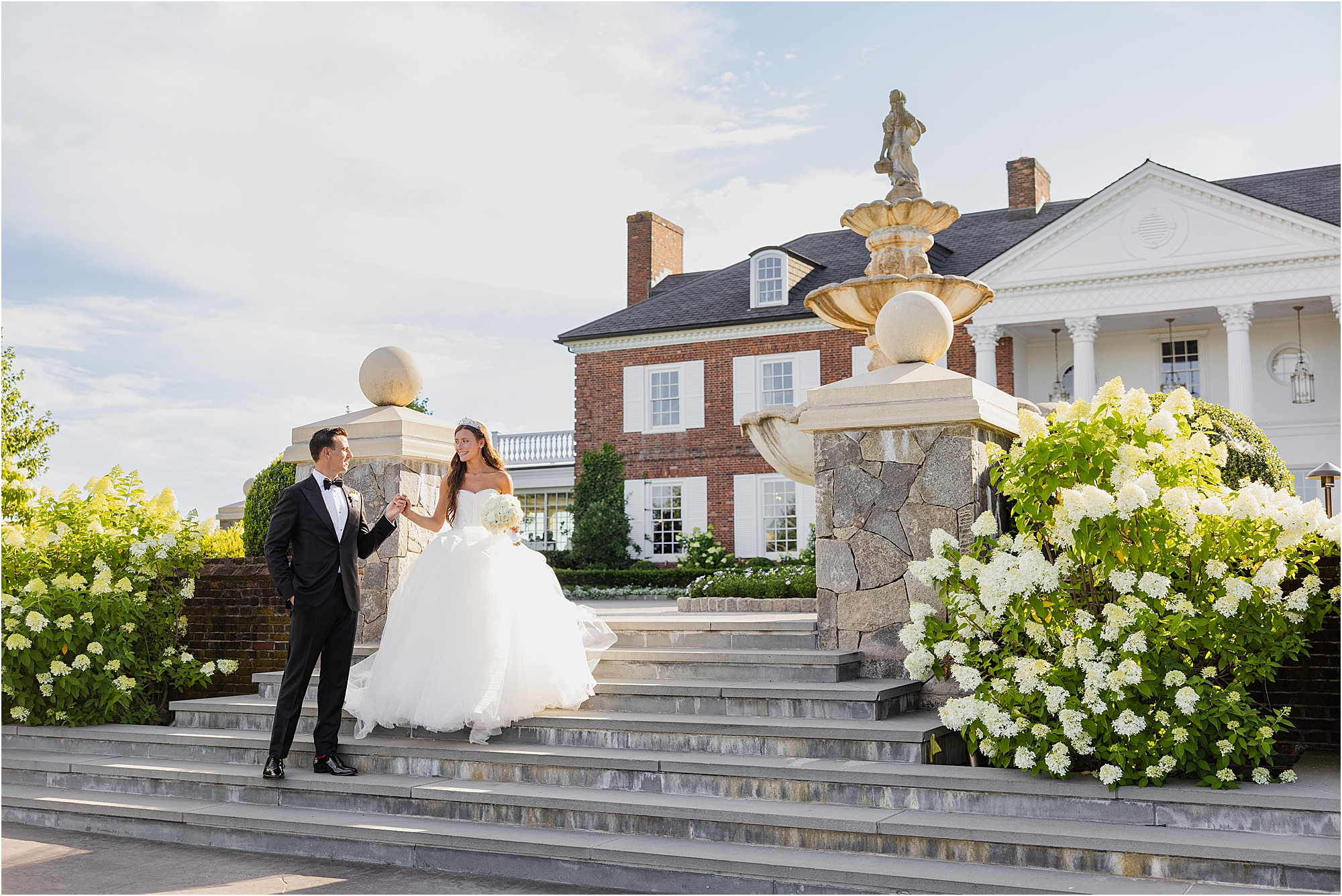 Summer wedding at Trump National Golf Club Bedminster photographed by Peach Photography