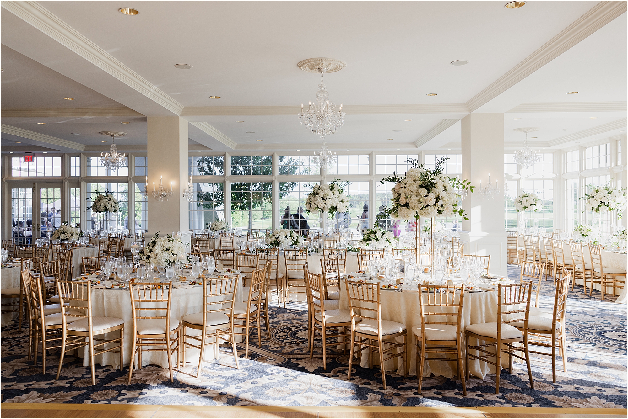 Summer wedding at Trump National Golf Club Bedminster photographed by Peach Photography