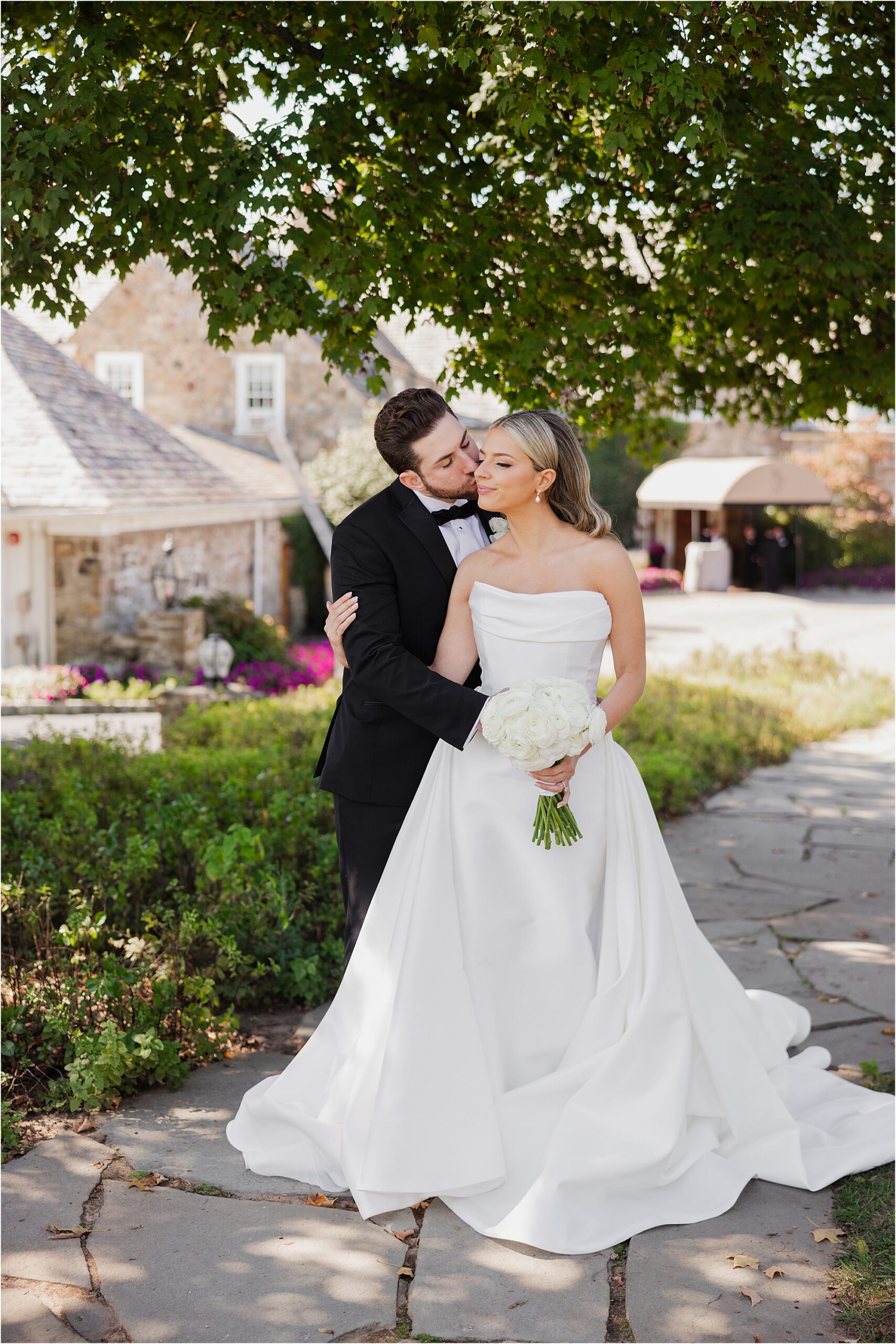 classic wedding at Fiddler's Elbow Country Club