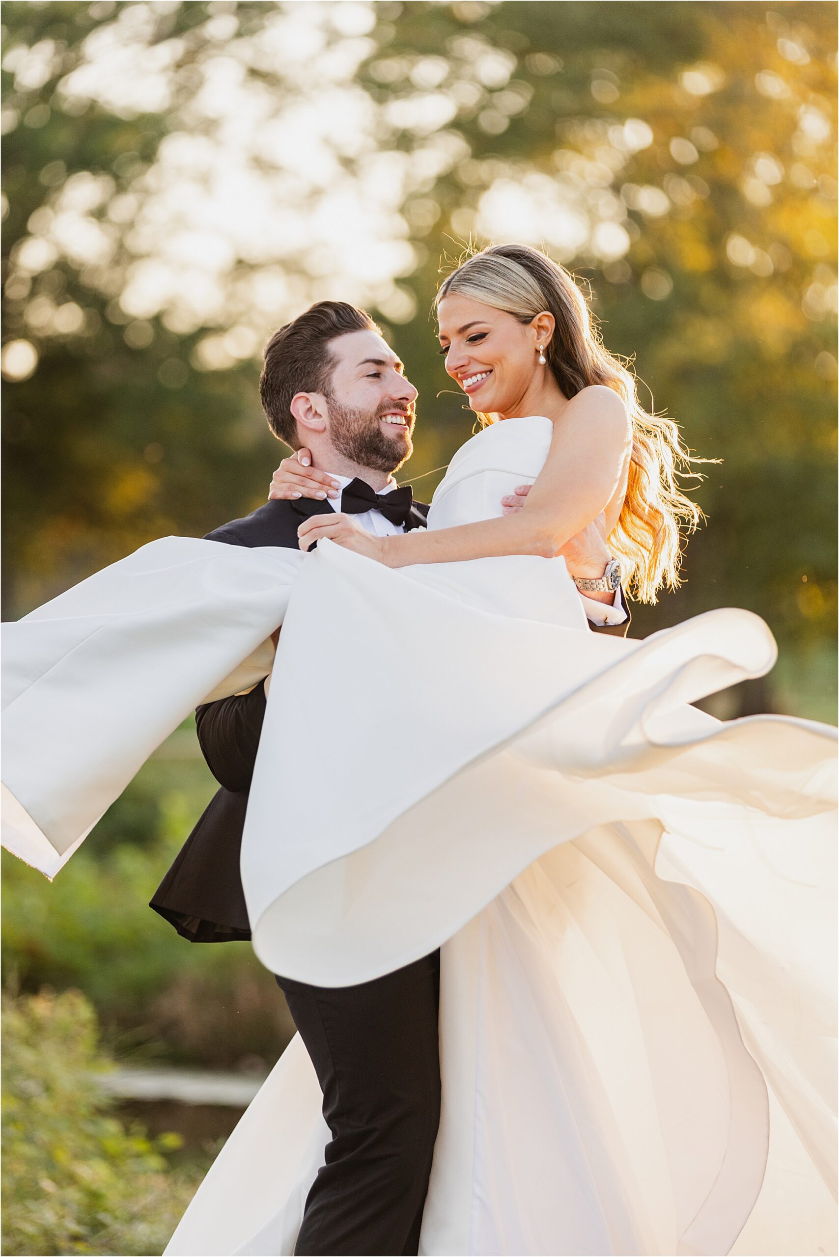 bride and groom portrait at Fiddler’s Elbow Country Club during golden hour